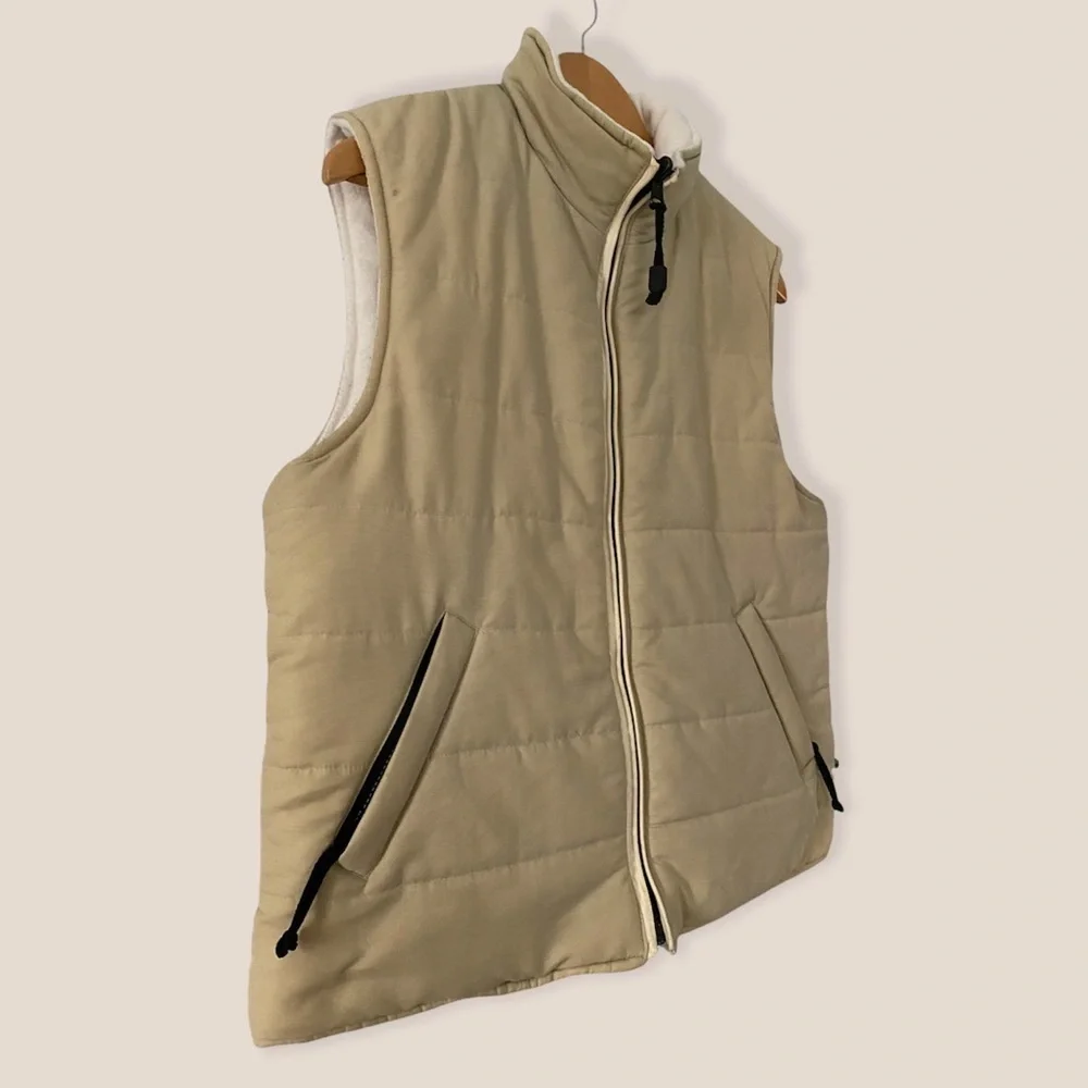 POWDER Room Cream Sleeveless Vest - Picture 3 of 11